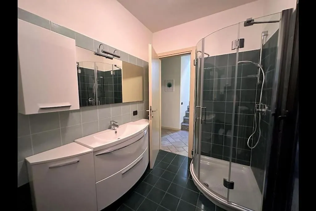 Holiday home Glittering Lake View Carate Urio